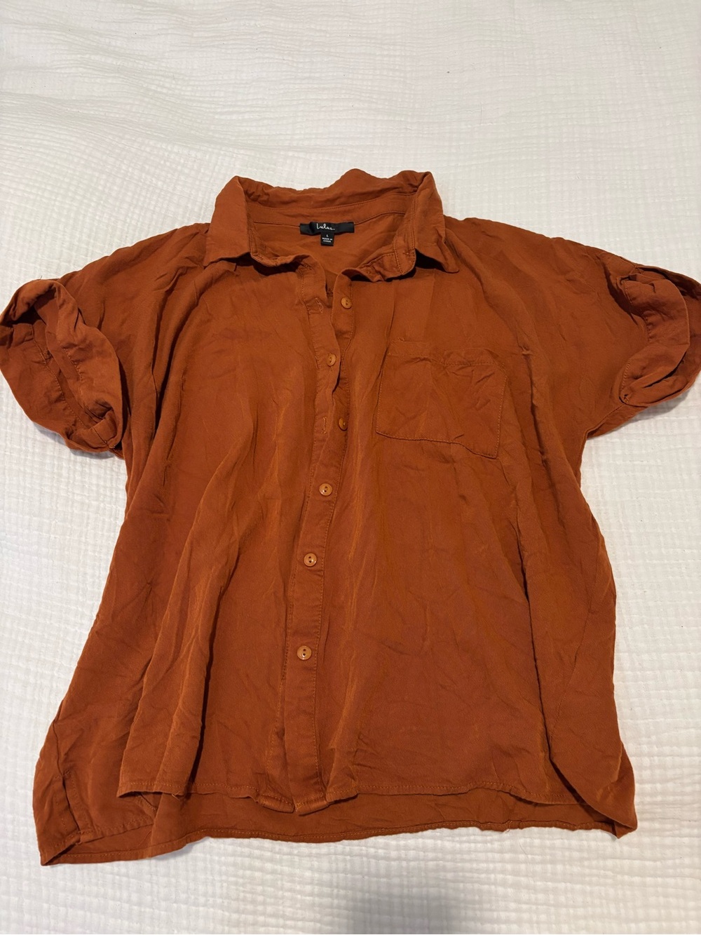 Lulu's Relaxed Button-Front Top in Rust Orange - Picture 2 of 4
